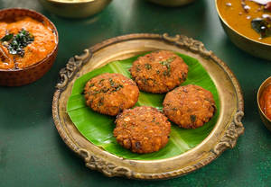 Paruppu Vadai - 5 Nos