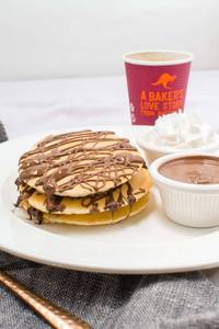 Pancakes With Nutella And Whipped Cream (248.5 Kcal) (350 g)