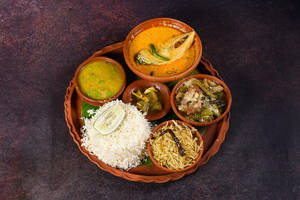 Ilish Thali