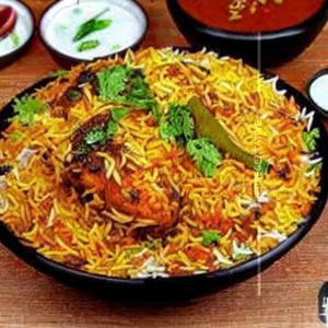 Kizhi Katiya Elai Chicken Biryani Kerala Style