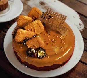 Biscoff Truffle Cake