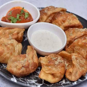 Paneer Fried Momos