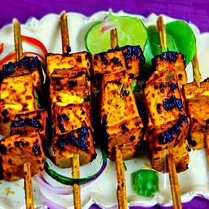Lajawab Paneer Tikka Lababdar [Half]