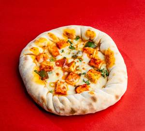 Tandoori Paneer Tikka Stuffed Pizza