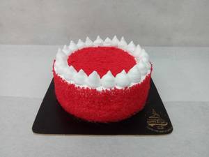 Red Velvet Cream Cake 