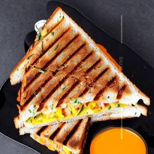 Veg Cheese Grilled Sandwich 