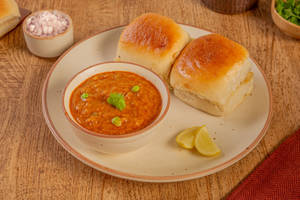 Pav Bhaji (Serves 1)