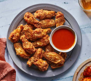 Chicken Wings With Chilli Sauce