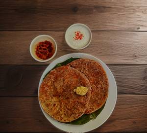 Stuffed Aloo Paratha (2PCS)