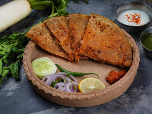 Mooli Paratha