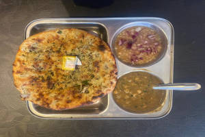 Aloo Kulcha