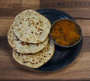 Yellow Dal fry + 2 Laccha Prantha