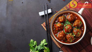 Vegtables Dumpling In Chilli Soya (4 Pcs)