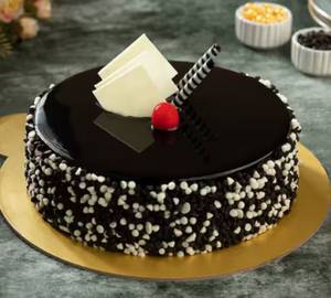 Eggless Choco Chips Cake