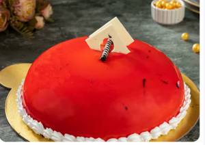 Eggless Vanilla Strawberry Cake