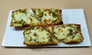 Jalapeno Heat Garlic Bread