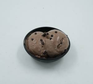 Chocolate Chips Ice Cream 500 Gram