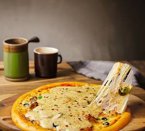 8" Cheese Paneer Blanket Pizza