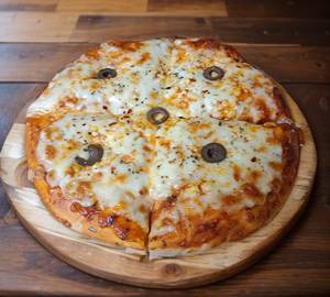 Double Cheese Chicken Pizza