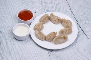 Veggie momos [steam]