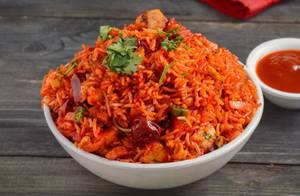 Chicken schezwan fried rice