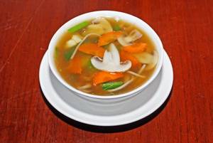 Chicken clear soup
