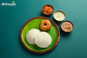 2 Idly + 1 Medhu Vada Combo