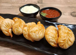 Chicken Fried Momos [7 Pieces]