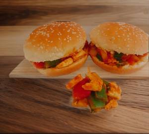 Peri Peri Paneer Burger