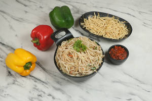 Veg Hakka Noodles