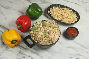 Chicken Hakka Noodles