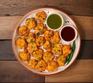 Moong Ki Dal bhajiya 