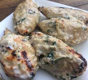 Chicken afghani momos