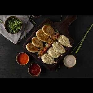 Yomari Special Veg Kothe (8.PCS)