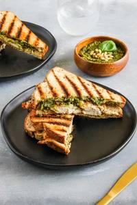 Paneer Tikka Grilled Sandwich