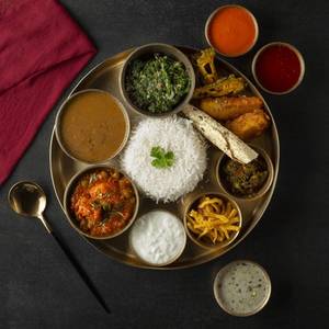 Thakali Thali Paneer