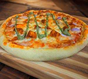 Chicken Tikka Pizza