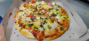 Schezwan Pizza [8 Inches]