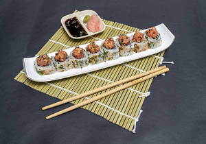 Spicy Tuna Sushi Roll