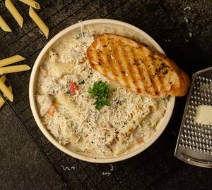 Chicken Cheese Sauce Penne Pasta