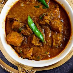 Alu Potol  Tarkari Chingri Diye