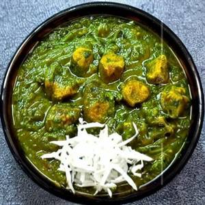 Lal Saag (Badam Diye)    