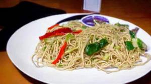 Schezwan Veg Noodles