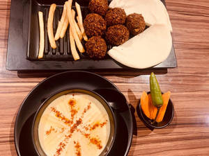 Falafel Platter
