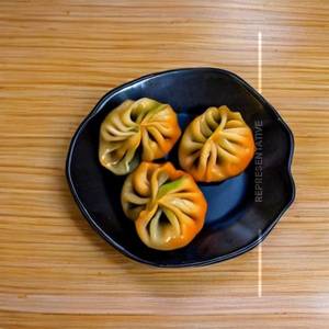 Veg Momos