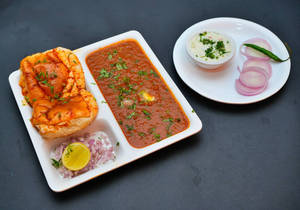 Clasic Maska Pav Bhaji