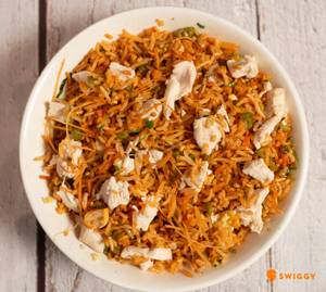 SCHEZWAN CHICKEN FRIED RICE