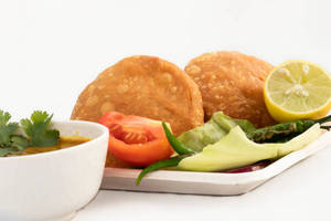 Kachori sabzi