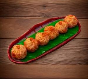 Deep Fried Paneer Momos (5 Pcs)