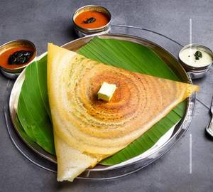 Butter Paneer Dosa